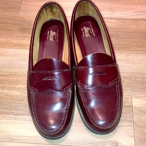 Bass penny loafers size 9
